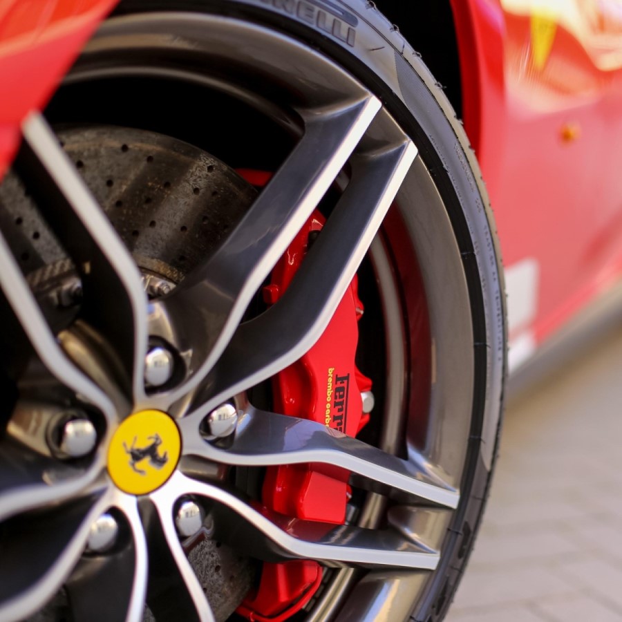 Ferrari car repair 
