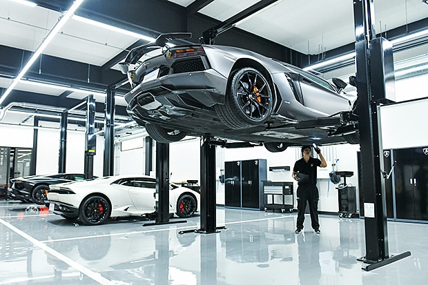 the best Lamborghini repair service in Dubai