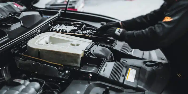 BMW Engine Oil Repair Dubai